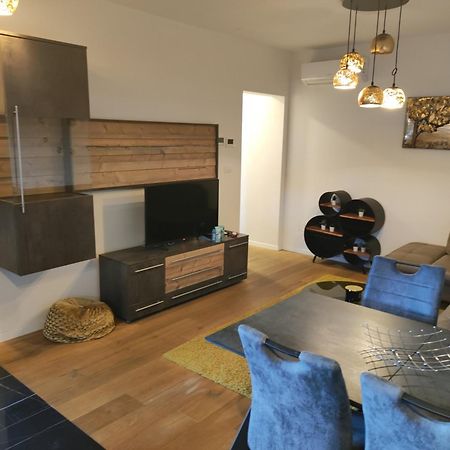 City East Apartment Zagreb With Private Parking Buitenkant foto